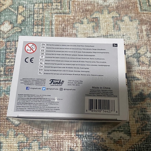 Stranger Things Season 2 Nancy Wheeler #514 Funko Pop - Picture 6 of 6